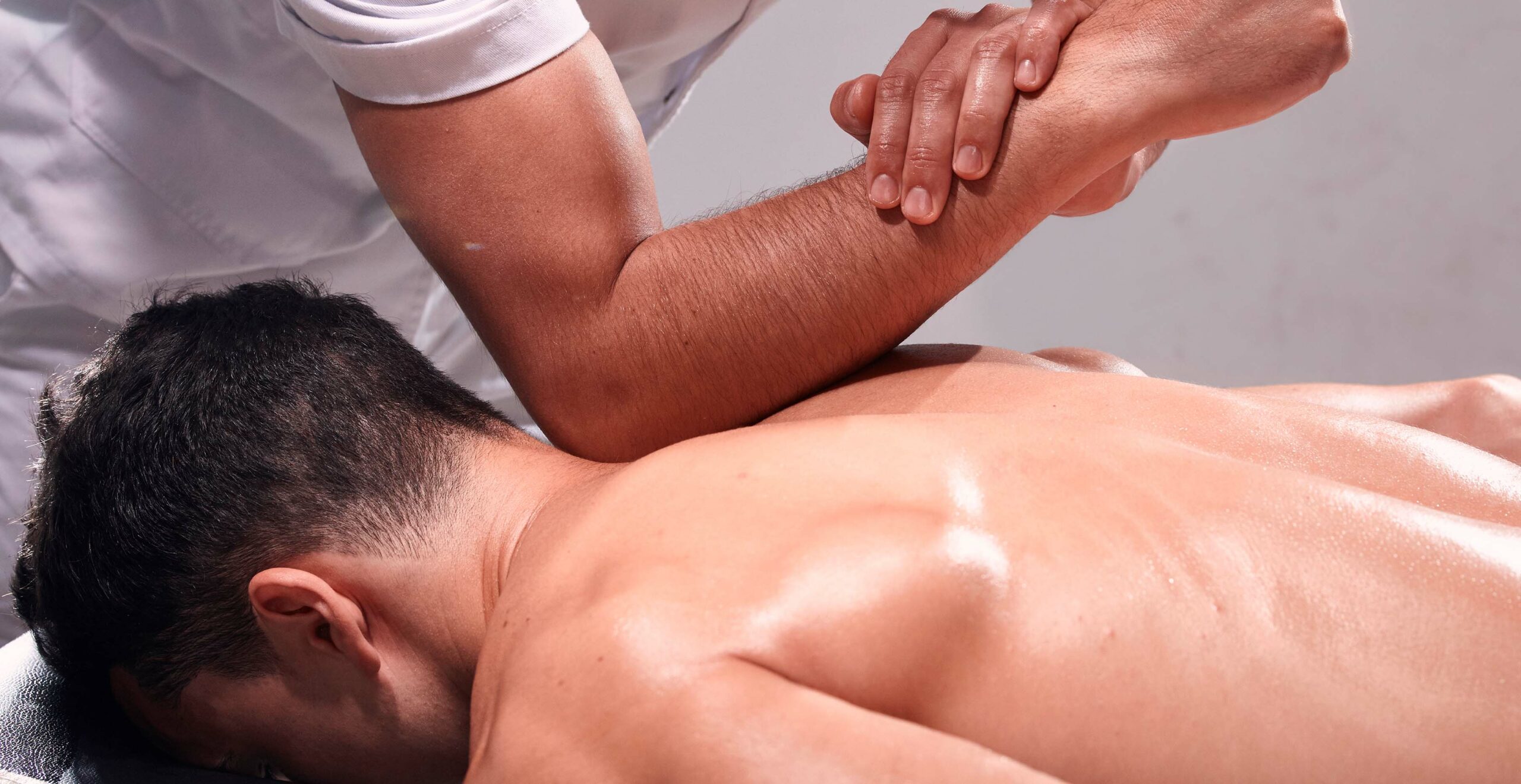 Massages thérapeutiques à Paris | Institut de kinésithérapie