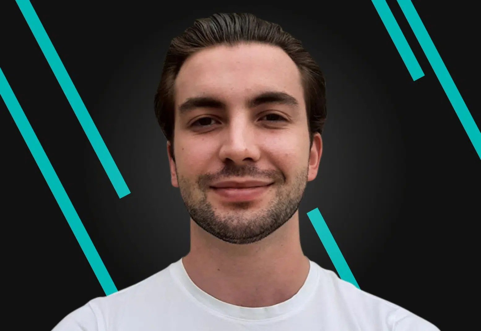 Photo de profil face de maxime morandini Masseur kinesitherapeute | IK Paris